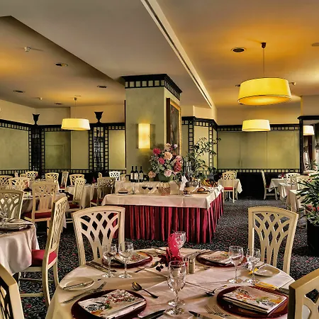 Hotel De La Paix 