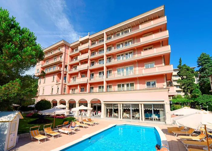 Hotel De La Paix