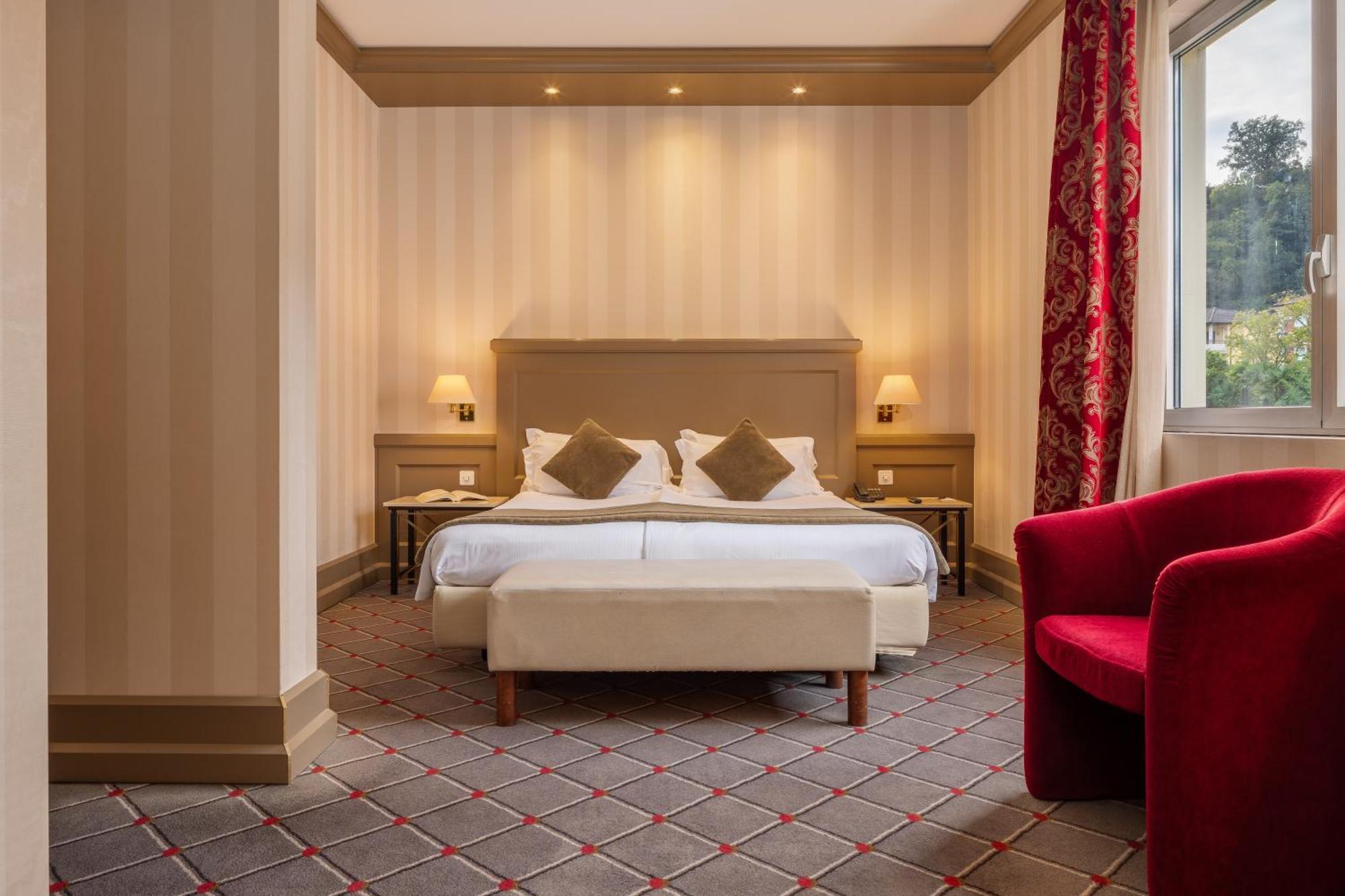 De La Paix Hotel