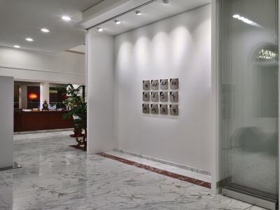 Hotel De La Paix 4*